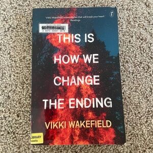 Paperback This is How We Change the Ending fiction book
